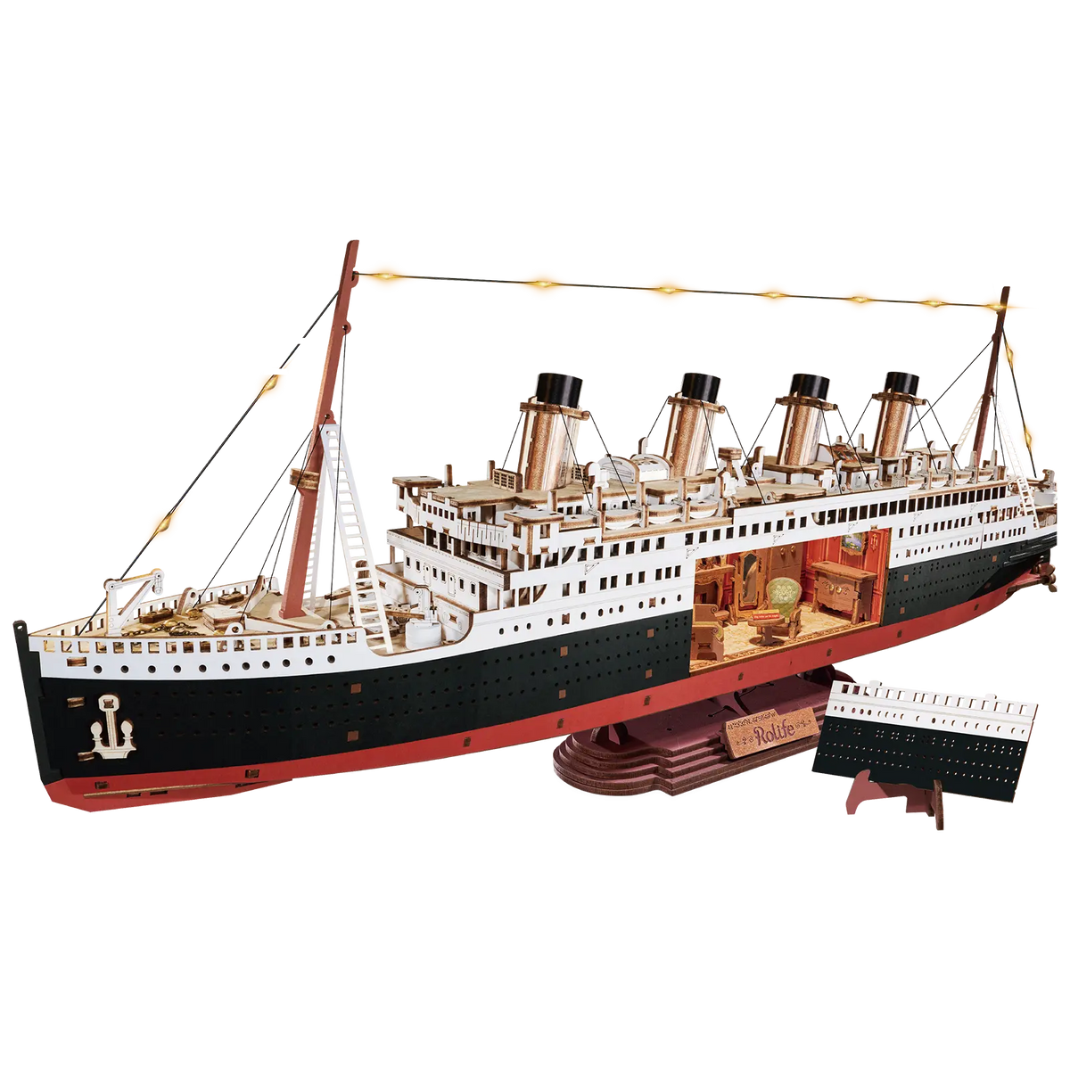 Produktfoto der Robotime 1912 - Eternal Atlantic Voyager, Holzmodellbau eines Vintage-Dampfschiffs mit einem Ausschnitt im Rumpf, durch den man Retro-Interieur sehen kann