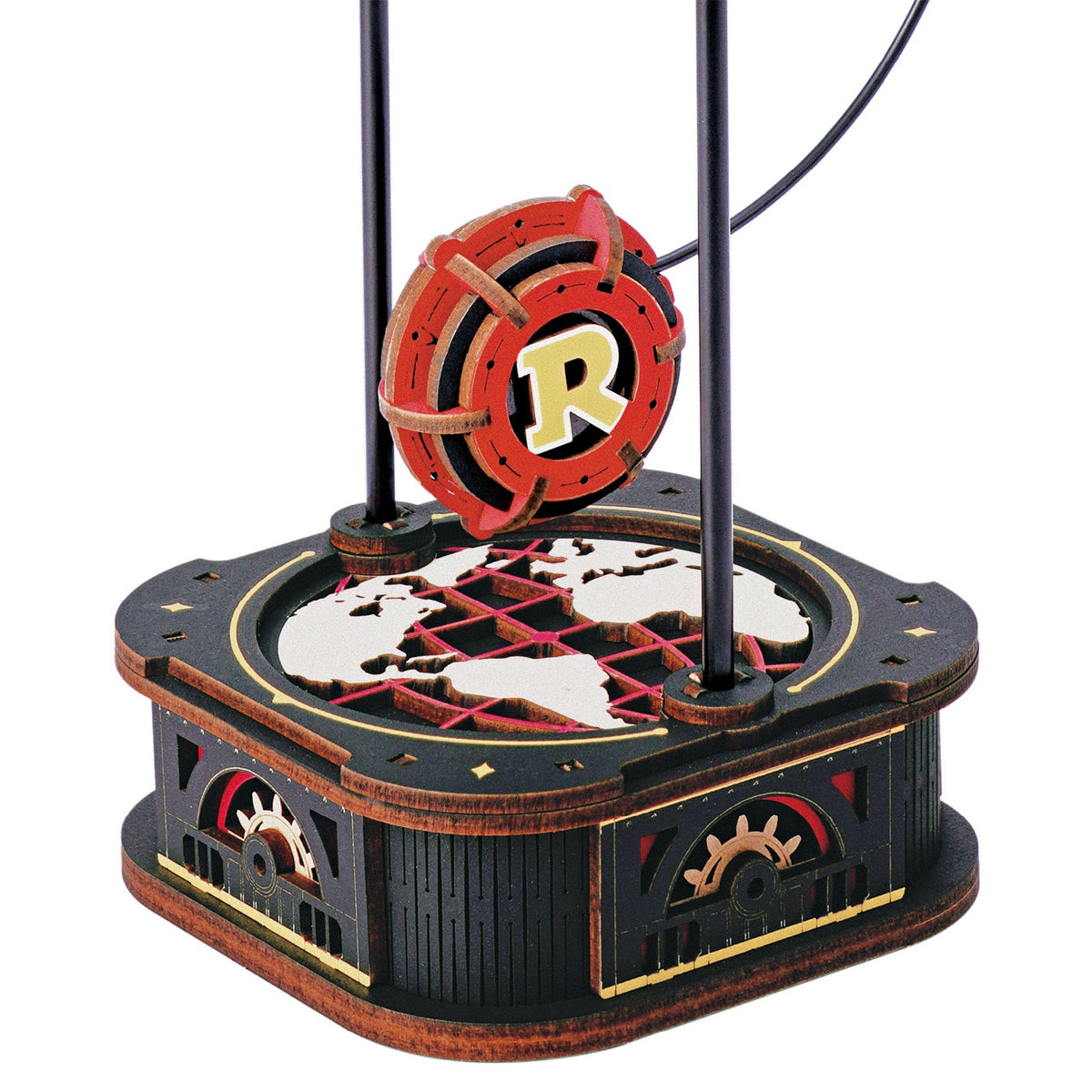 Nahaufnahme des Pendels des Robotime Deep-Sea Adventurer