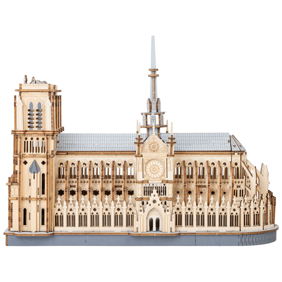 Produktfoto der Robotime Paris Cathedral, Holzmodellbau der Notre-Dame in Paris