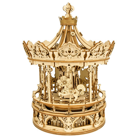 Produktfoto der Robotime Romantic Carousel, Holzbausatz einer rotierenden Spieluhr in Form eines altmodischen Karussells