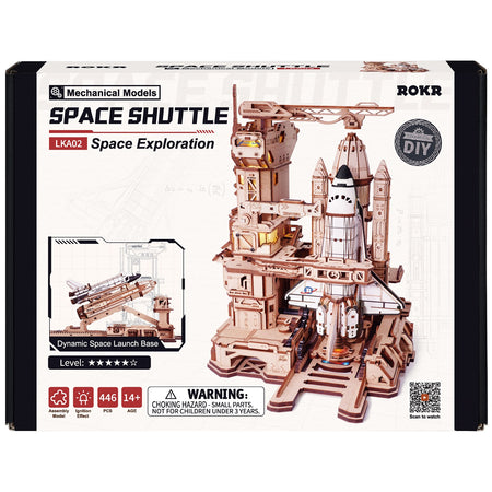 Vorderseite der Verpackung der Robotime Space Shuttle, Holzbausatz eines Raumfahrzeugs auf einer Startrampe