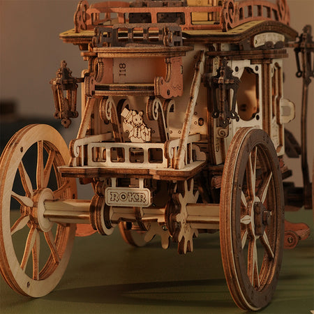 Details auf der Rückseite des Robotime Stagecoach