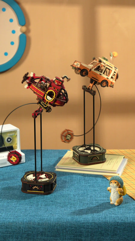 Atmosphärische Videopräsentation der Robotime Road Tripper und Deep-Sea Adventurer